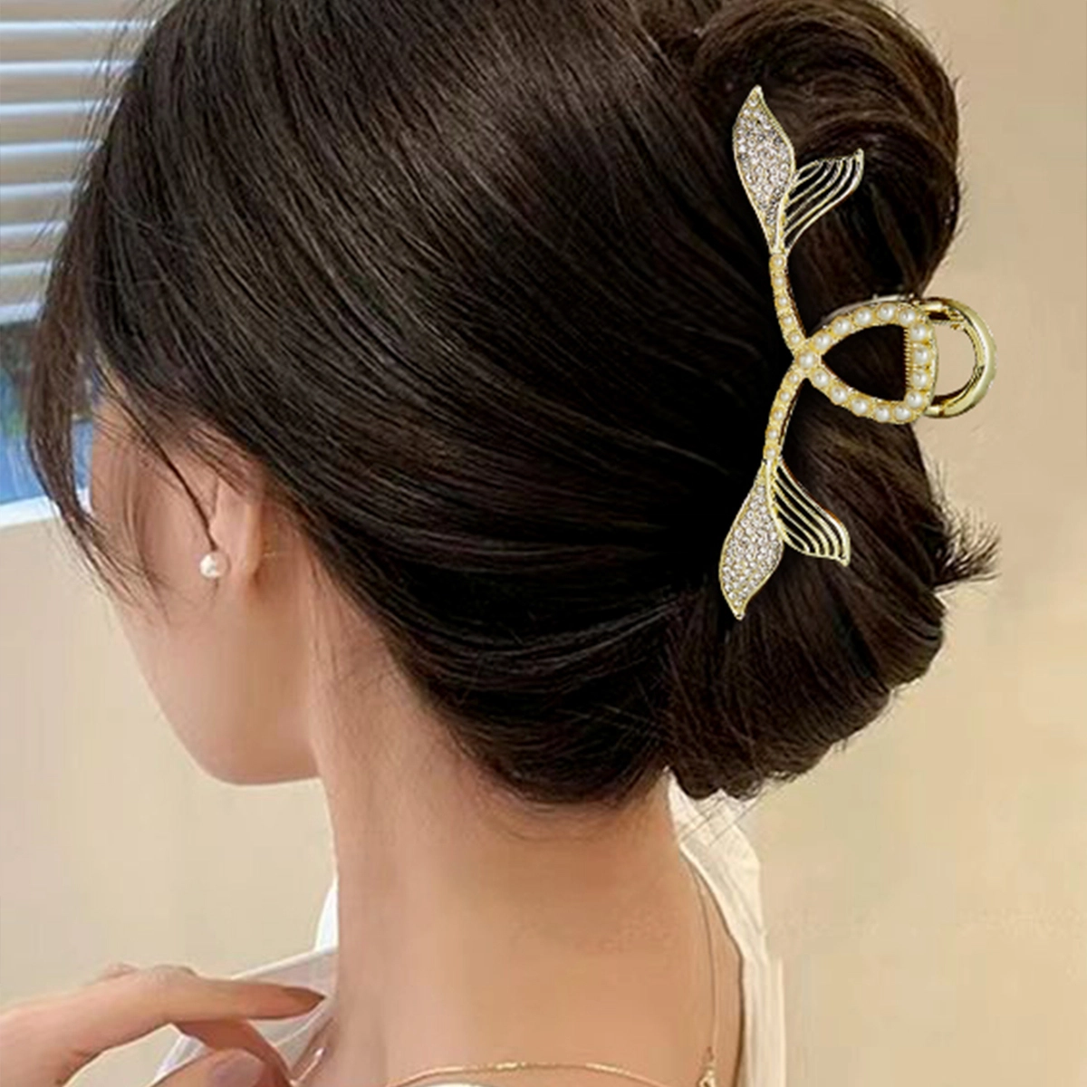 秦福炫 鱼尾抓夹高级感后脑勺盘  发夹 女款
