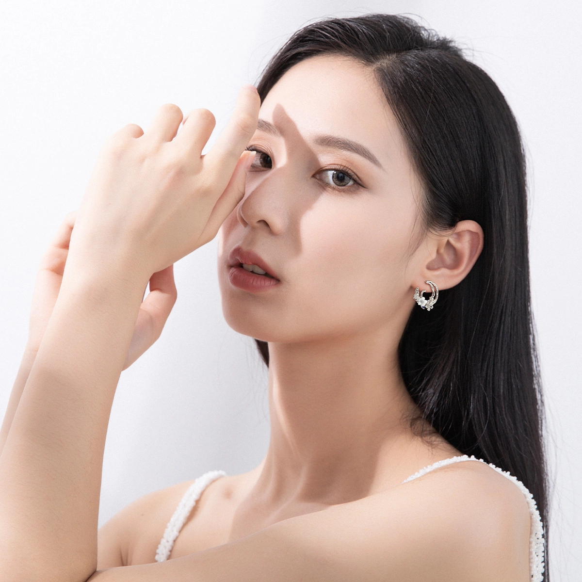 秦福炫 淘气喵喵小众设计感月亮花朵精致高级 耳钉 女款 银色