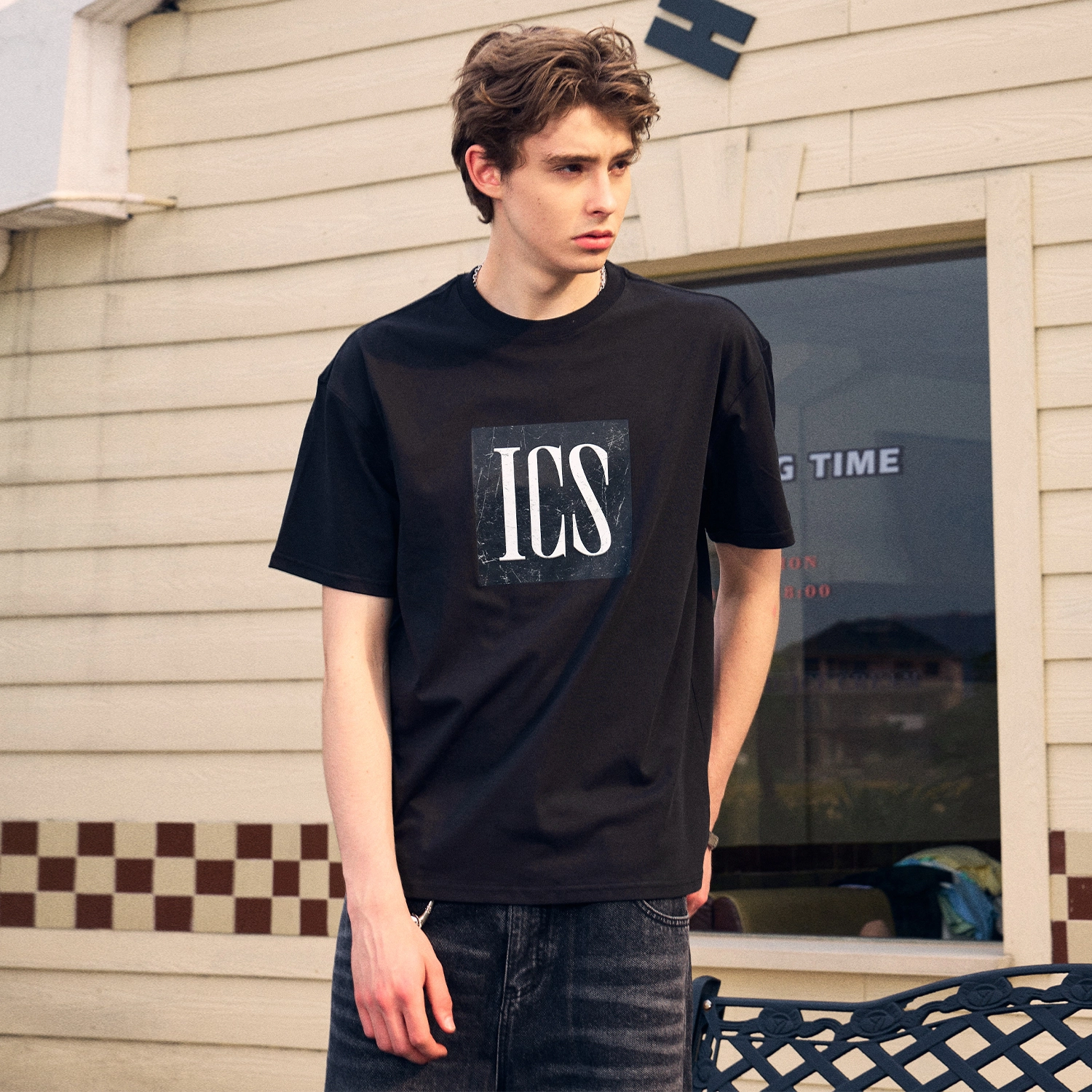 ICONS Lab logoT