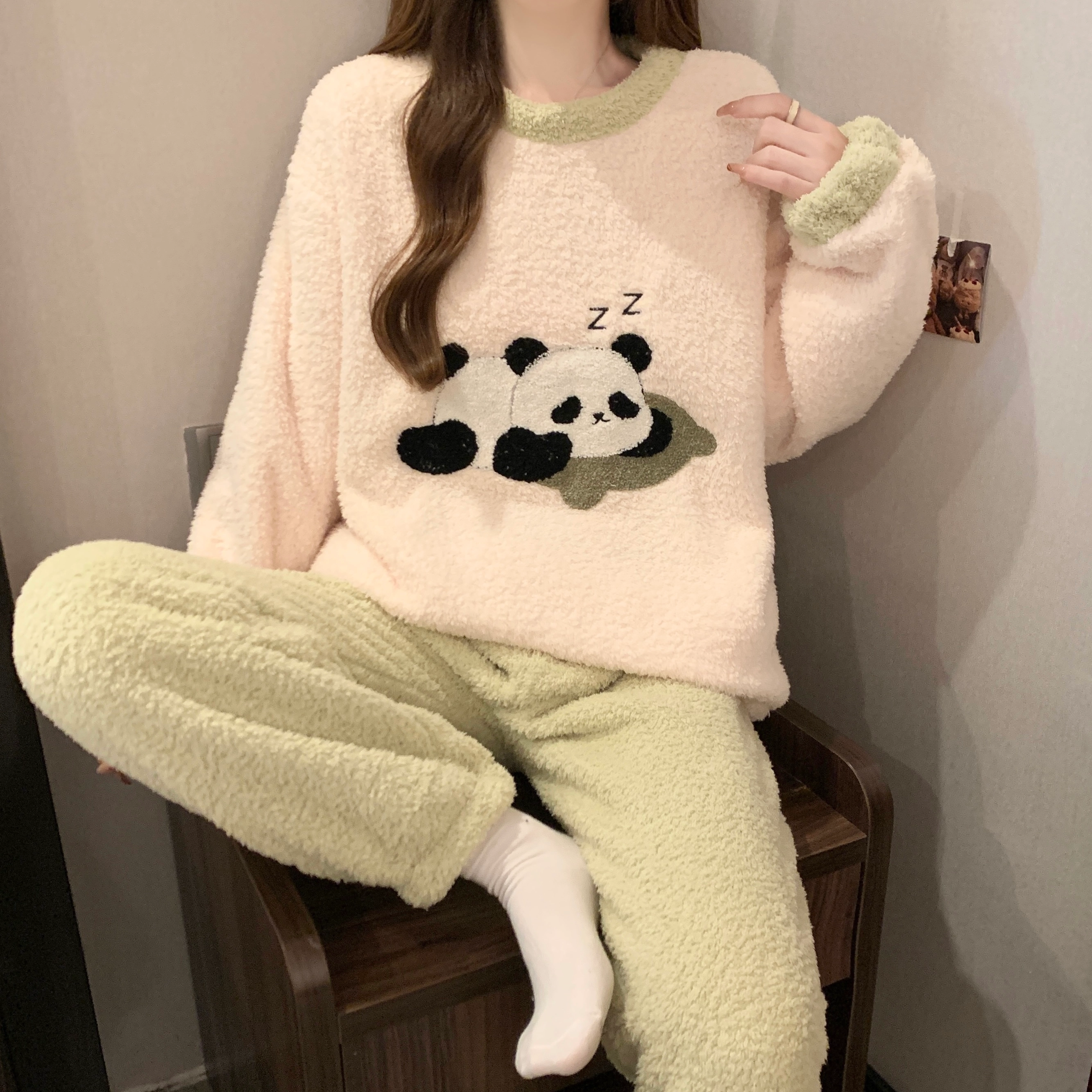 俏霓桐 时尚卡通可爱半边绒可外穿保暖家居服睡衣套装 女款 图色