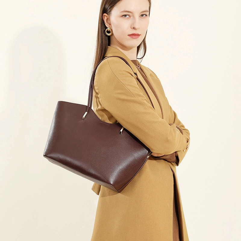 VANDEE Tote