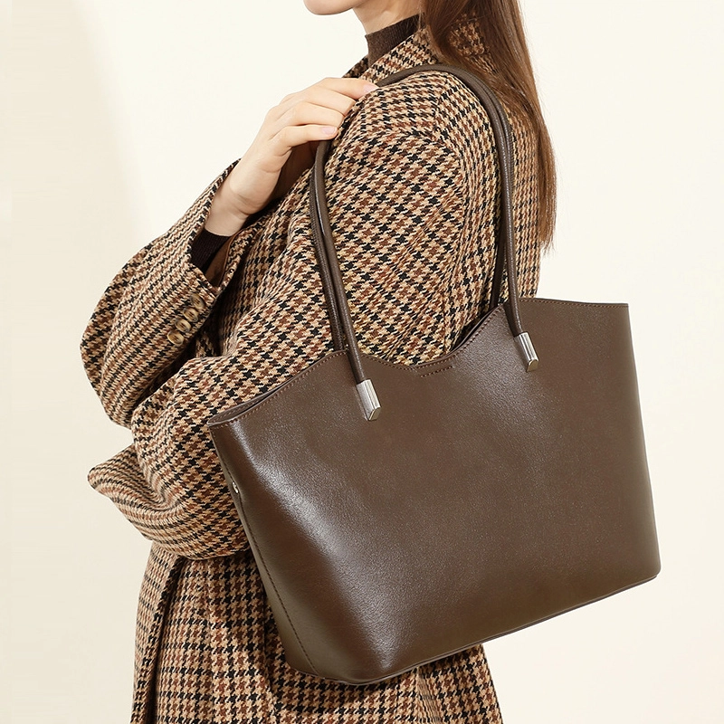 VANDEE Tote