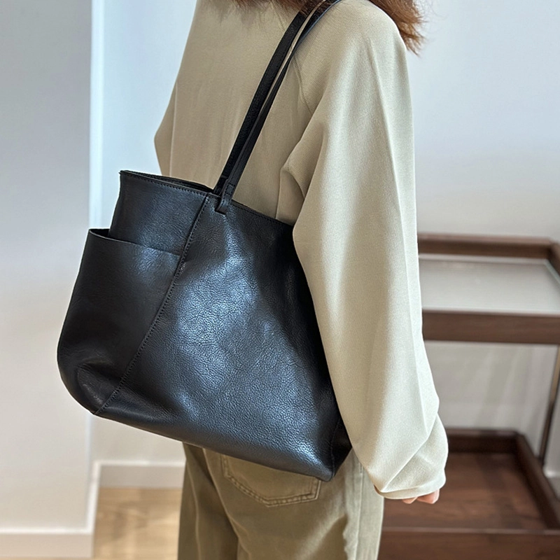 VANDEE Tote
