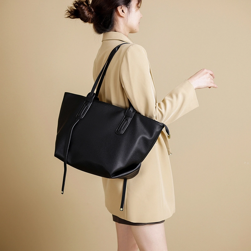 VANDEE Tote