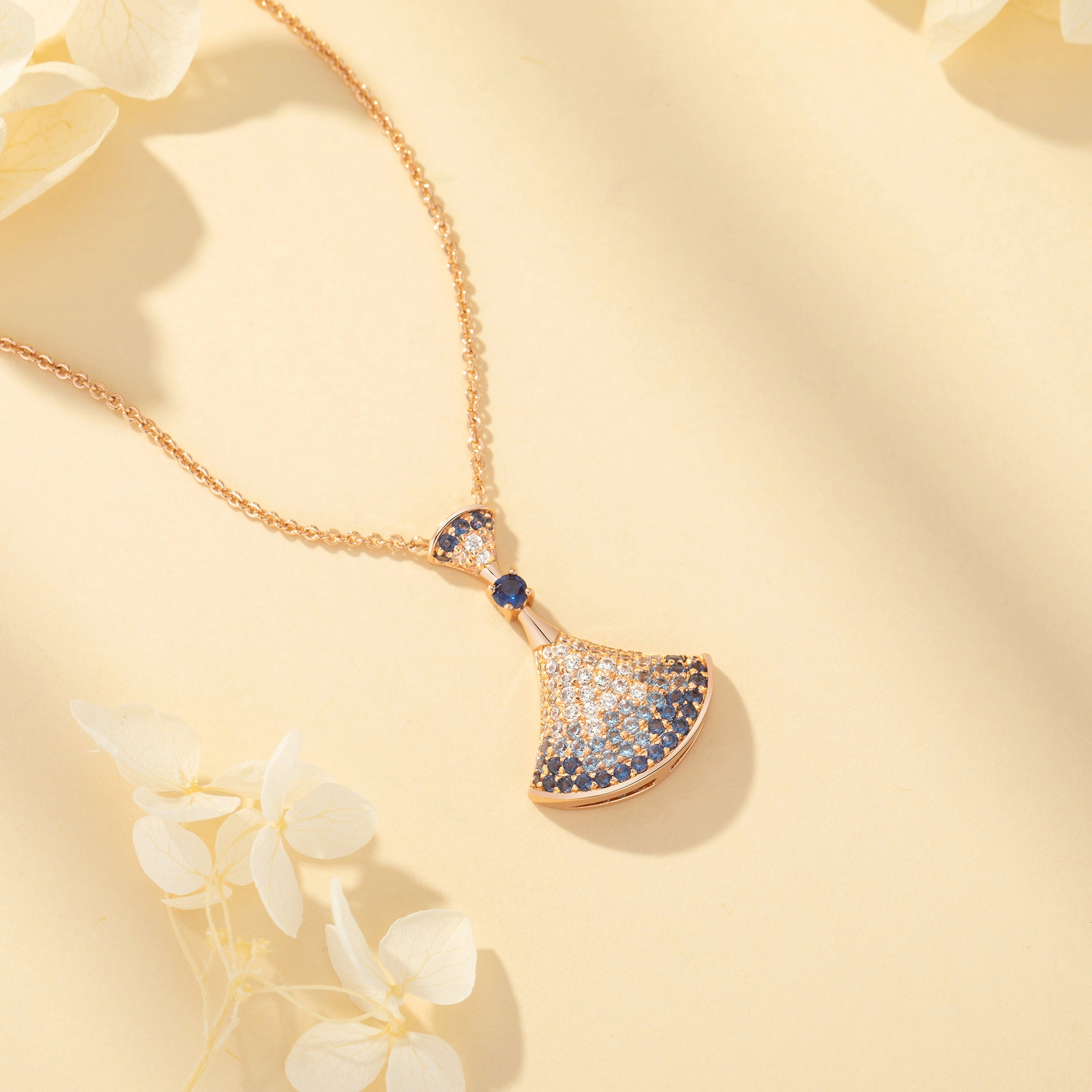 GRACE GIRL 18K