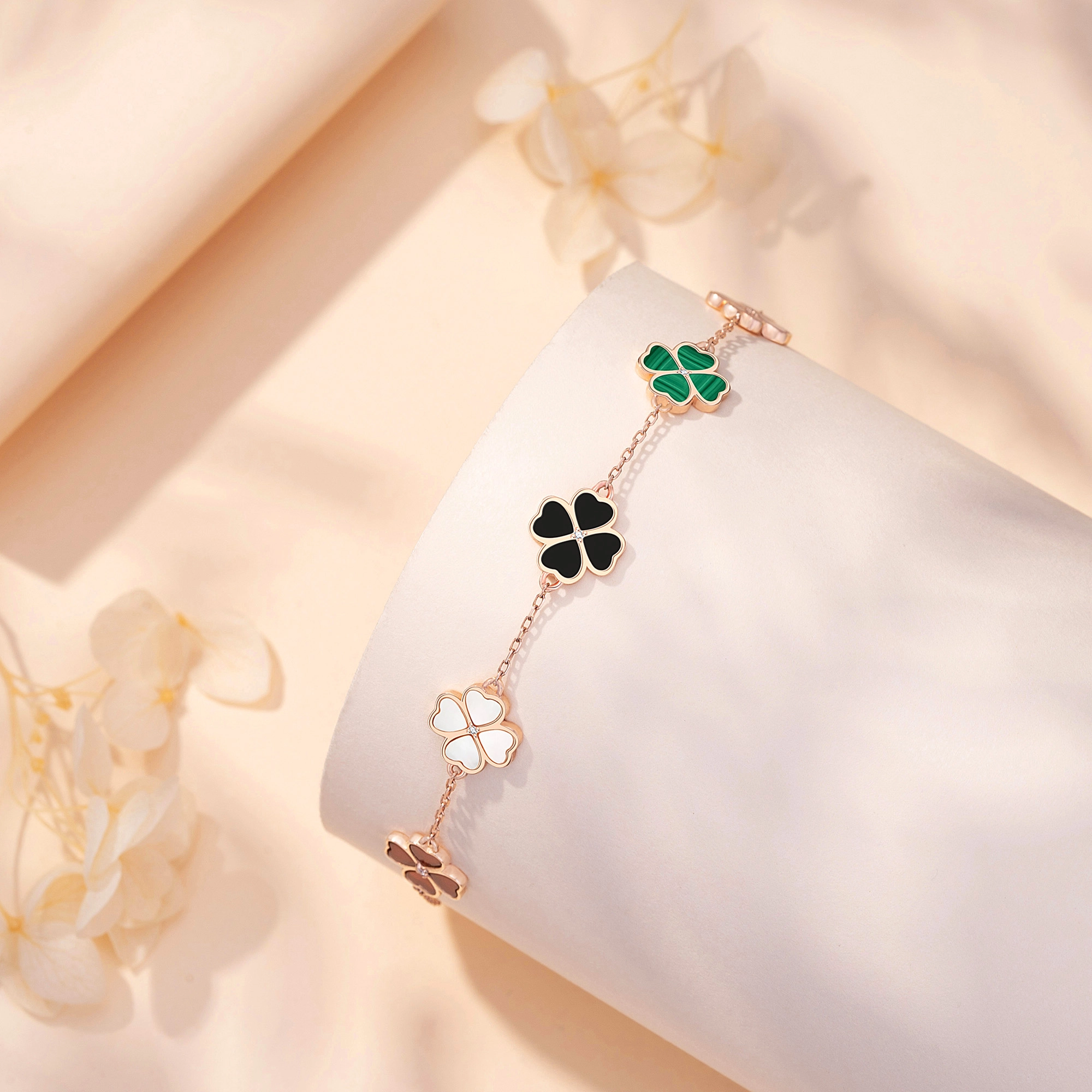GRACE GIRL 14K