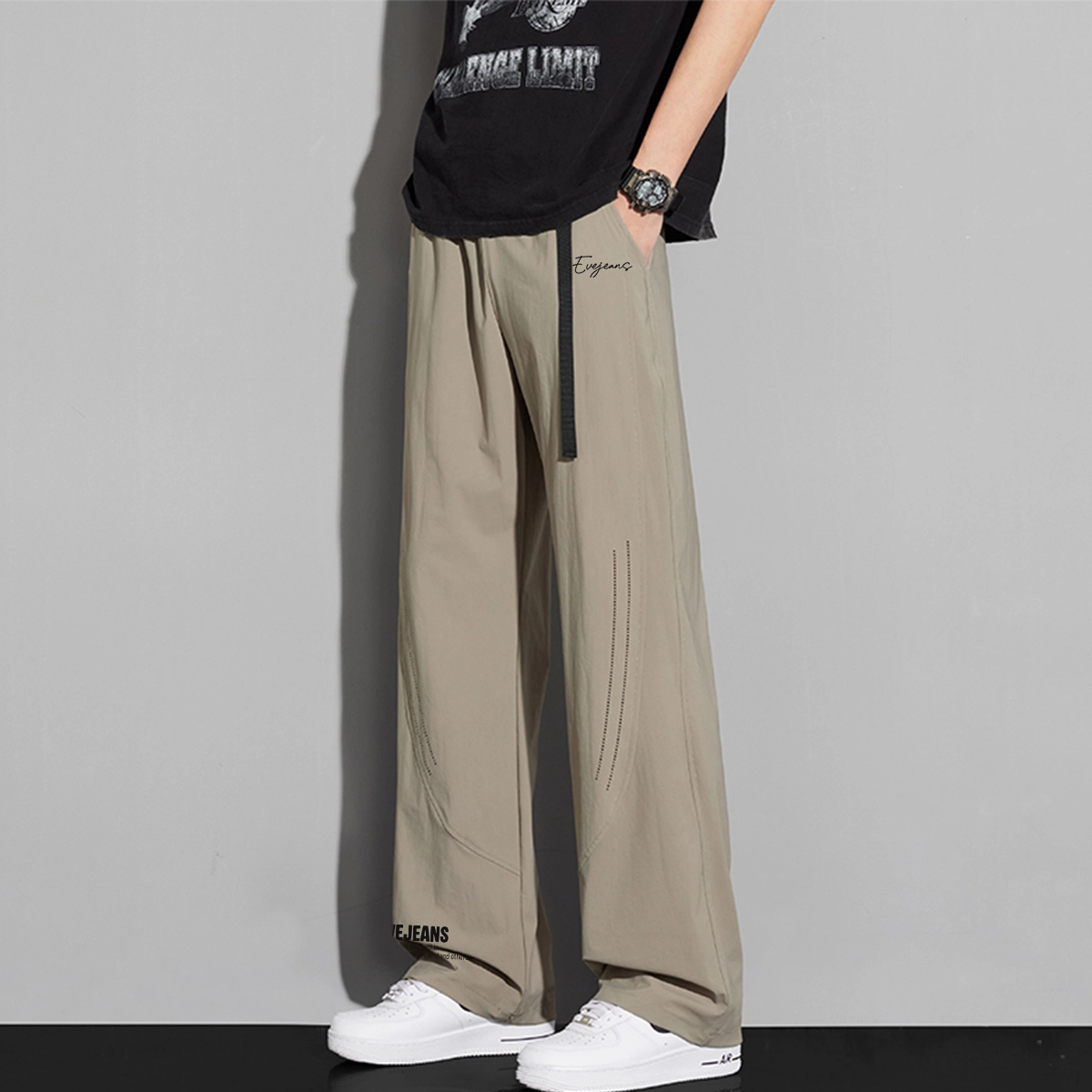 EVE Jeans Logo