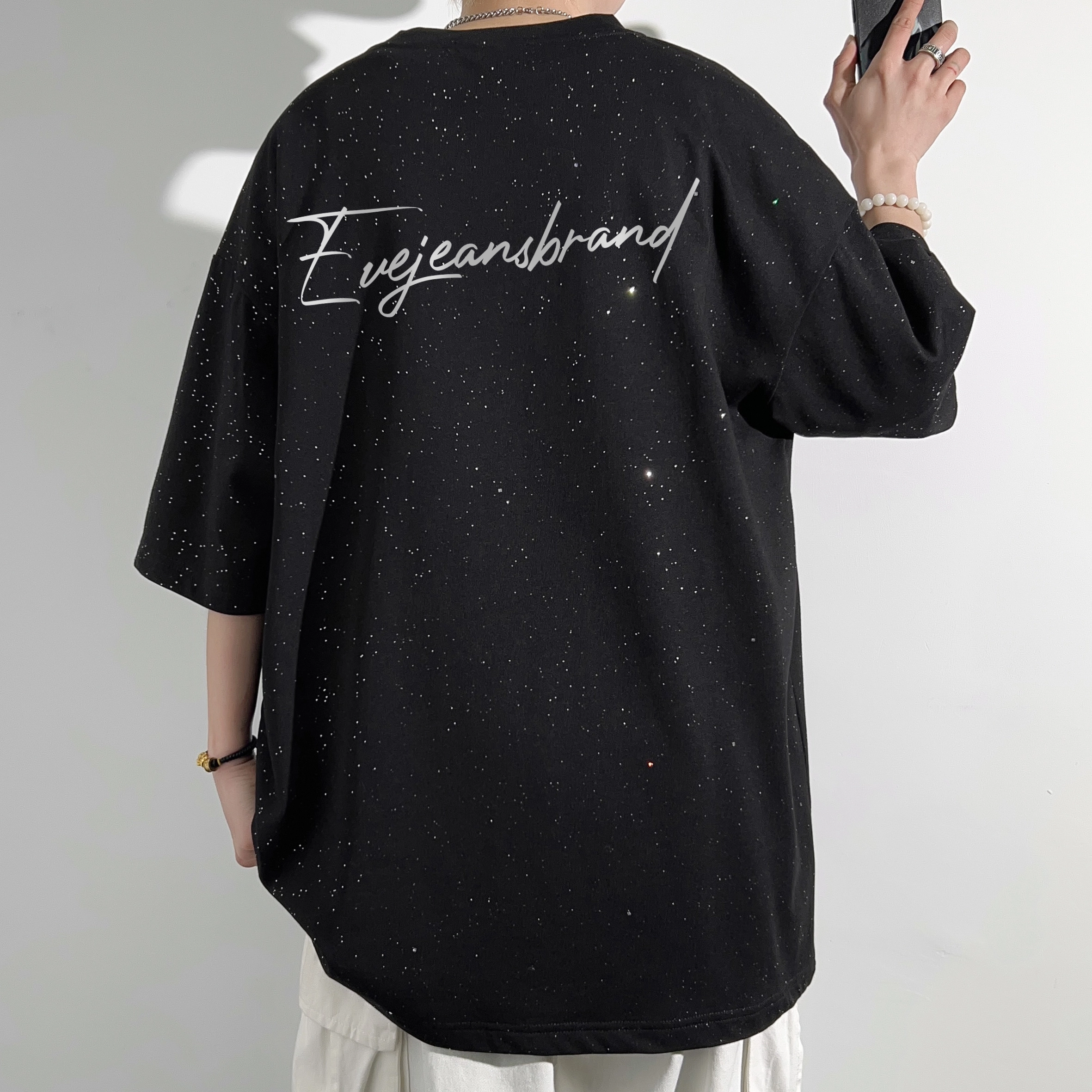 EVE Jeans LogoT
