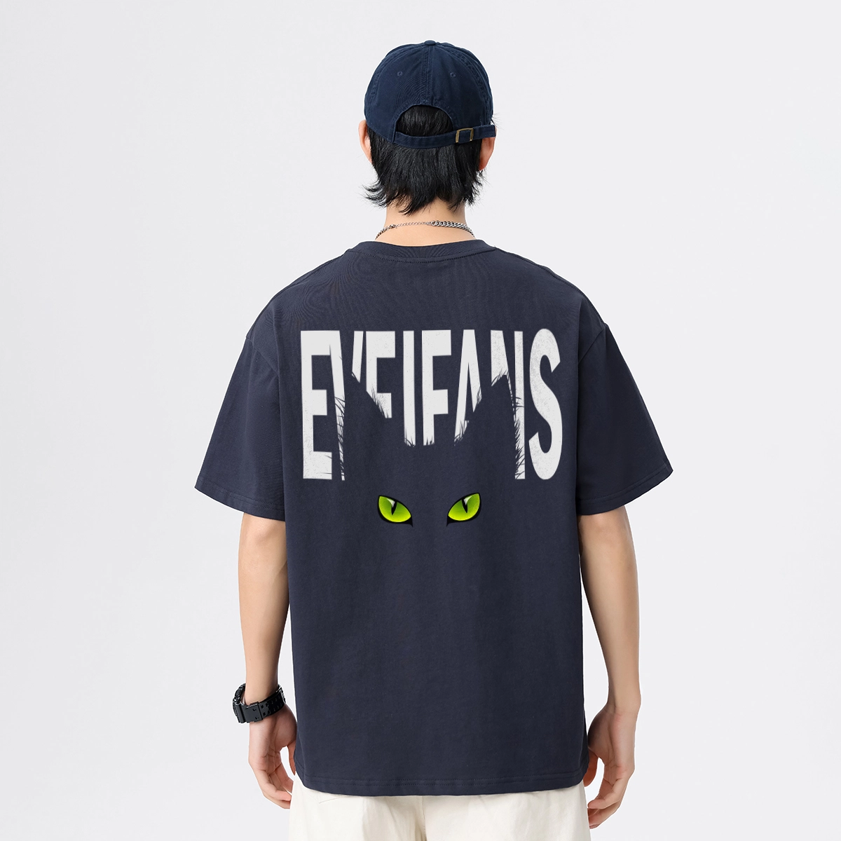 EVE Jeans LogoT