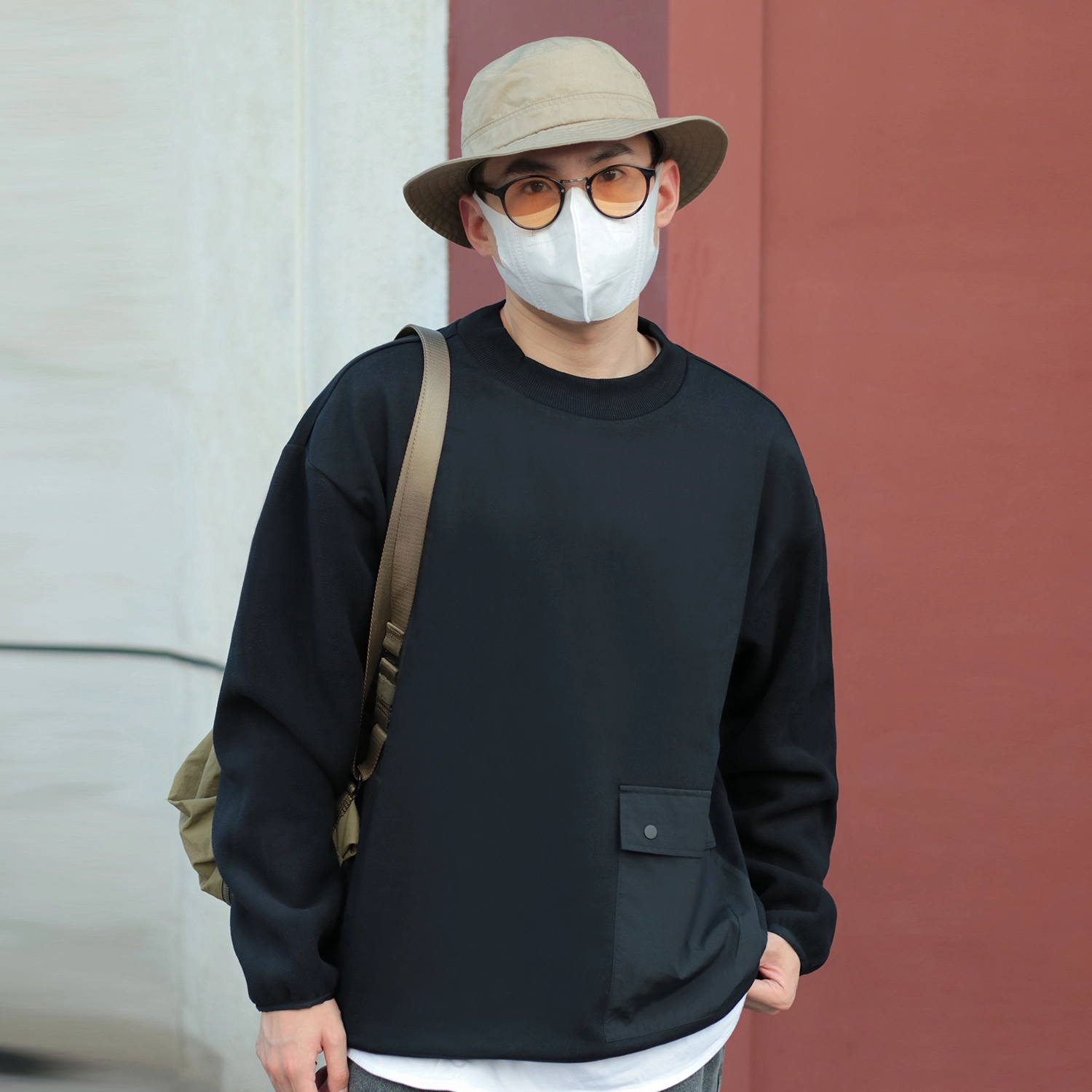 几朴 毛圈布圆领大口袋卫衣 男女同款 黑色