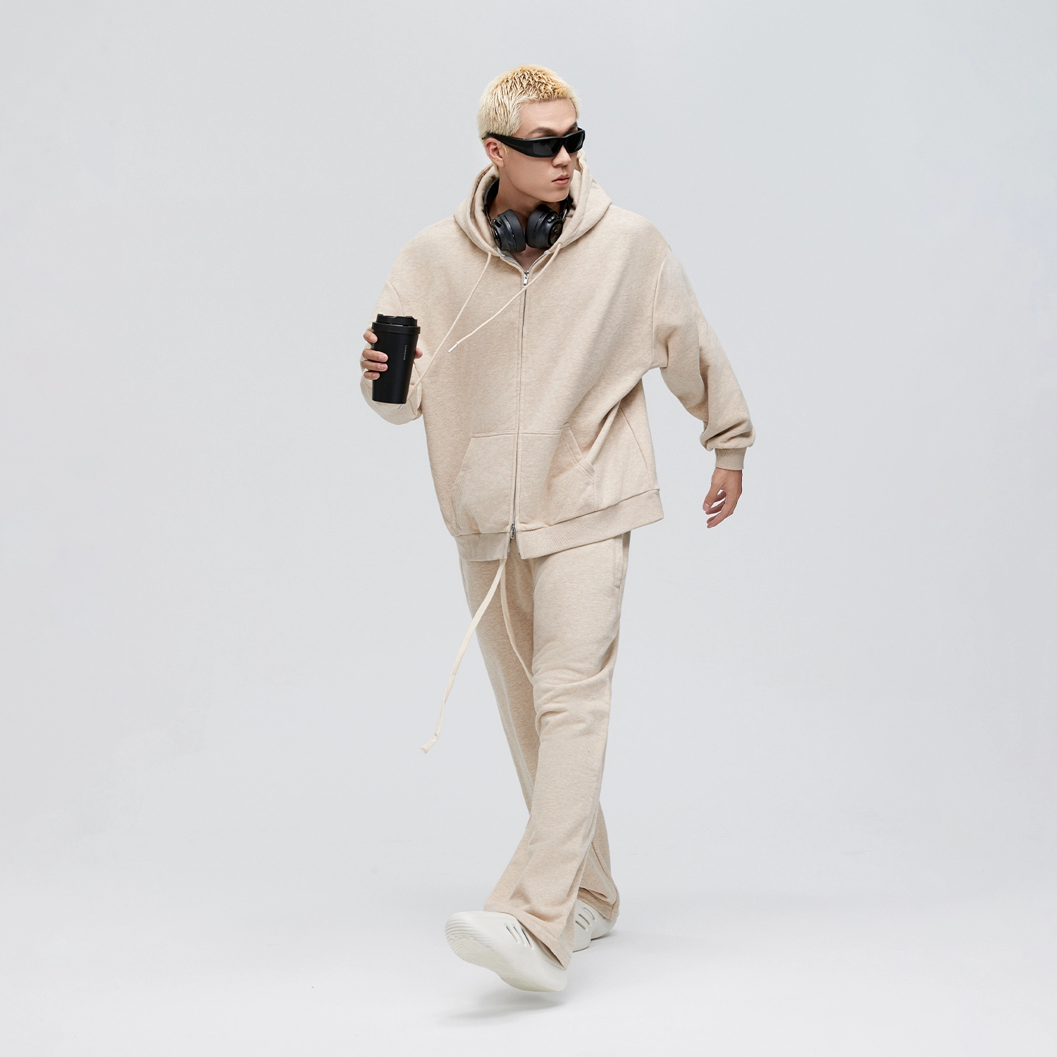 无畏东方 老钱简约百搭休闲纯色健身运动连帽开衫拉链卫衣 男女同款 米亚麻