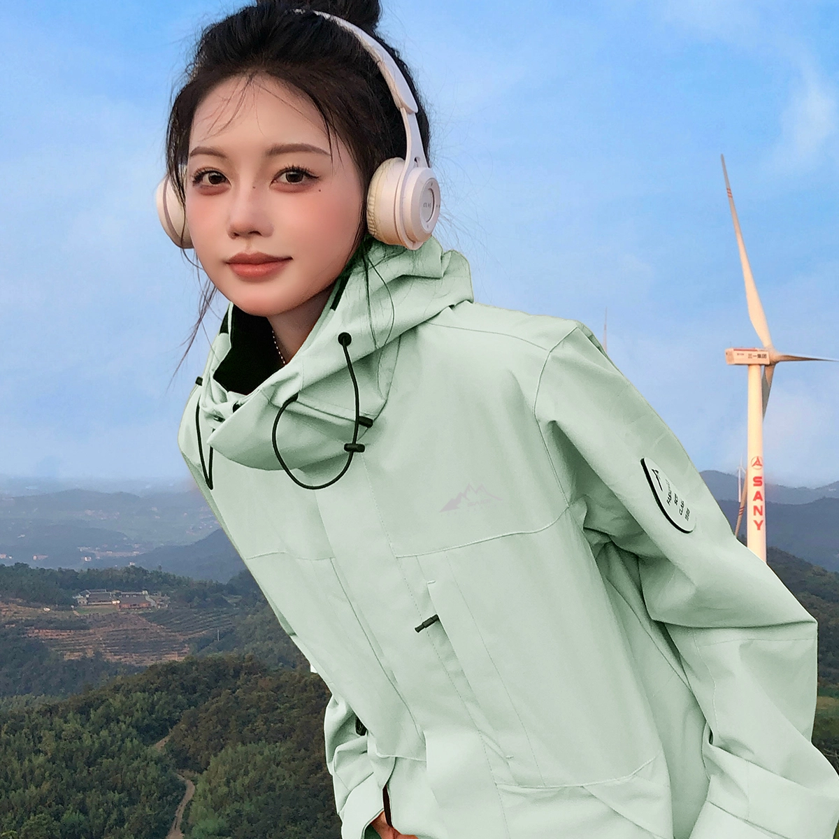 赛琪 户外简约纯色基础款防风防水连帽登山骑行露营徒步宽松休闲百搭加绒加厚内胆三合一夹克绒感外套 男女同款