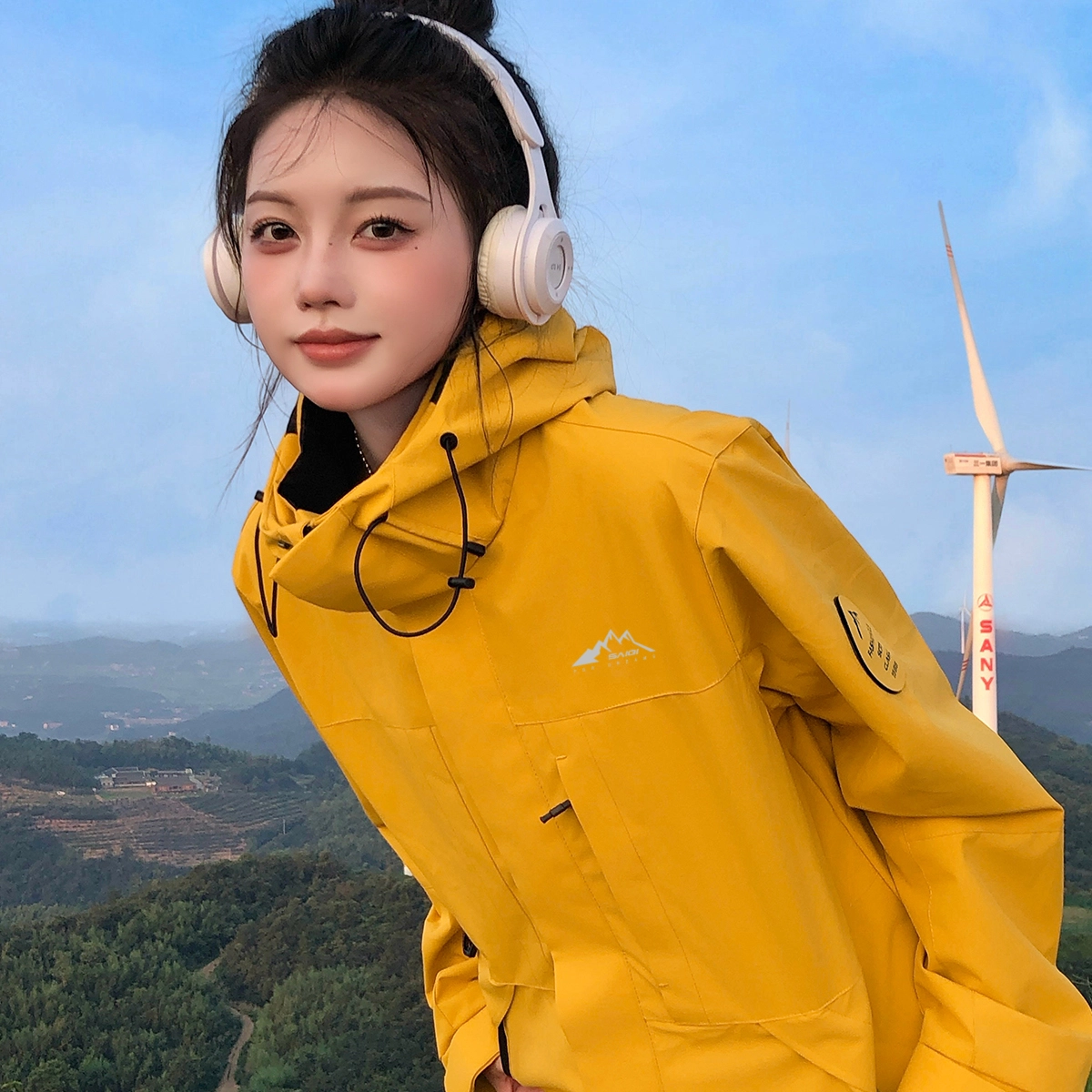 赛琪 户外简约纯色基础款防风防水连帽登山骑行露营徒步宽松休闲百搭加绒加厚内胆三合一夹克绒感外套 男女同款