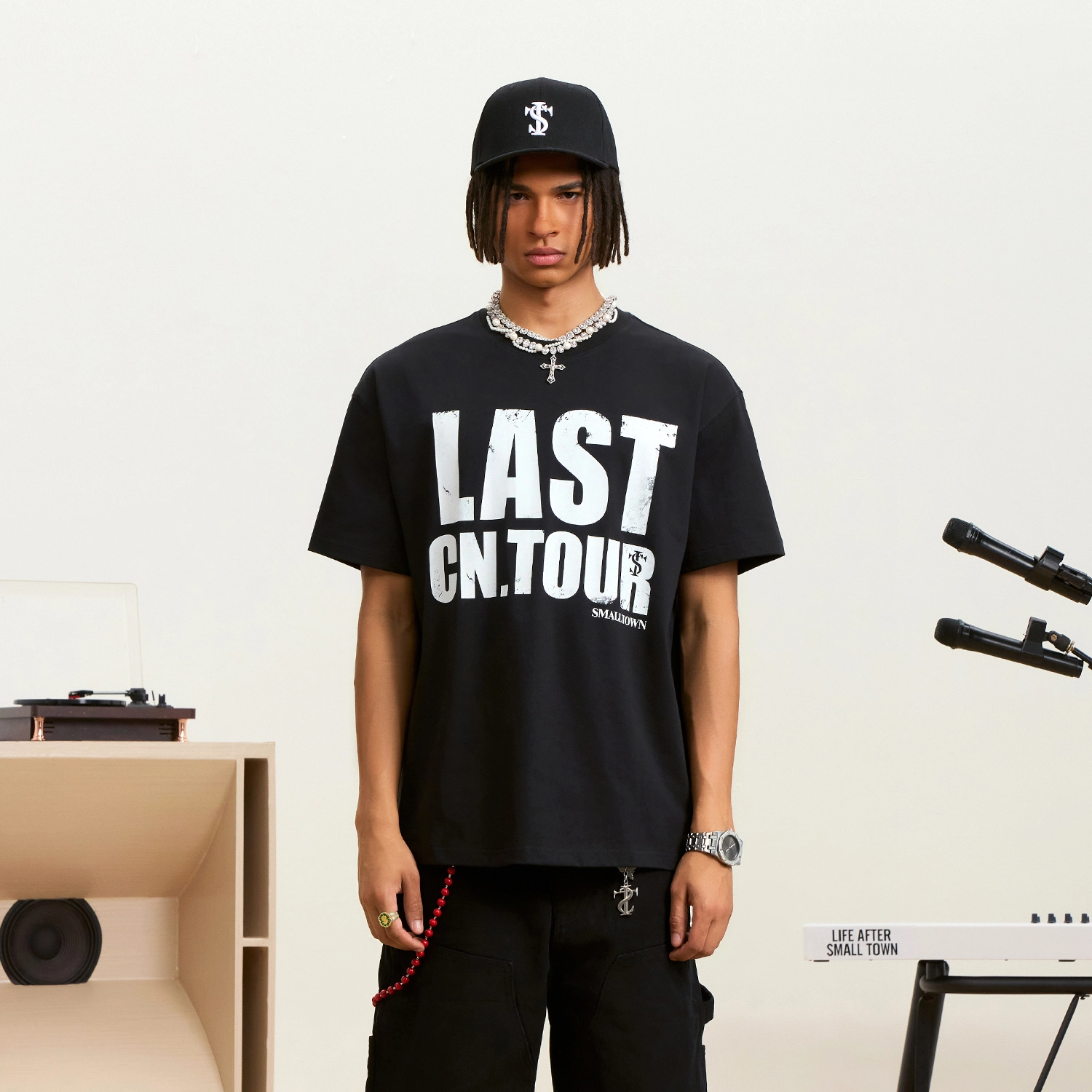 STK SMALL TOWN KID T