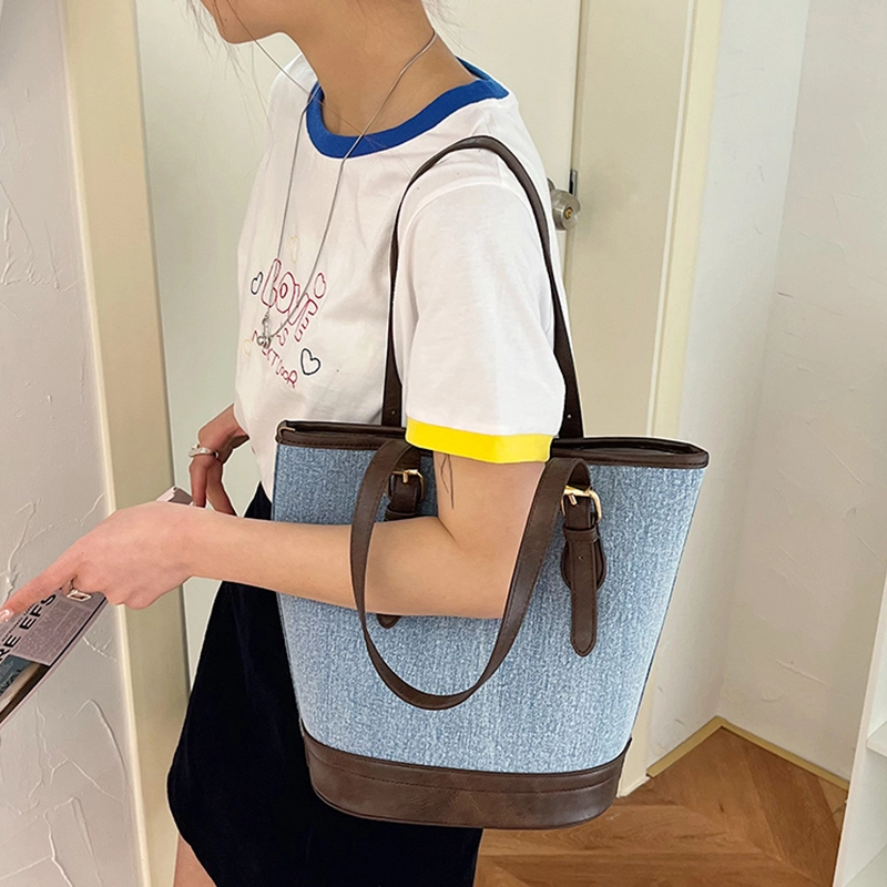 PULUWIRR Tote