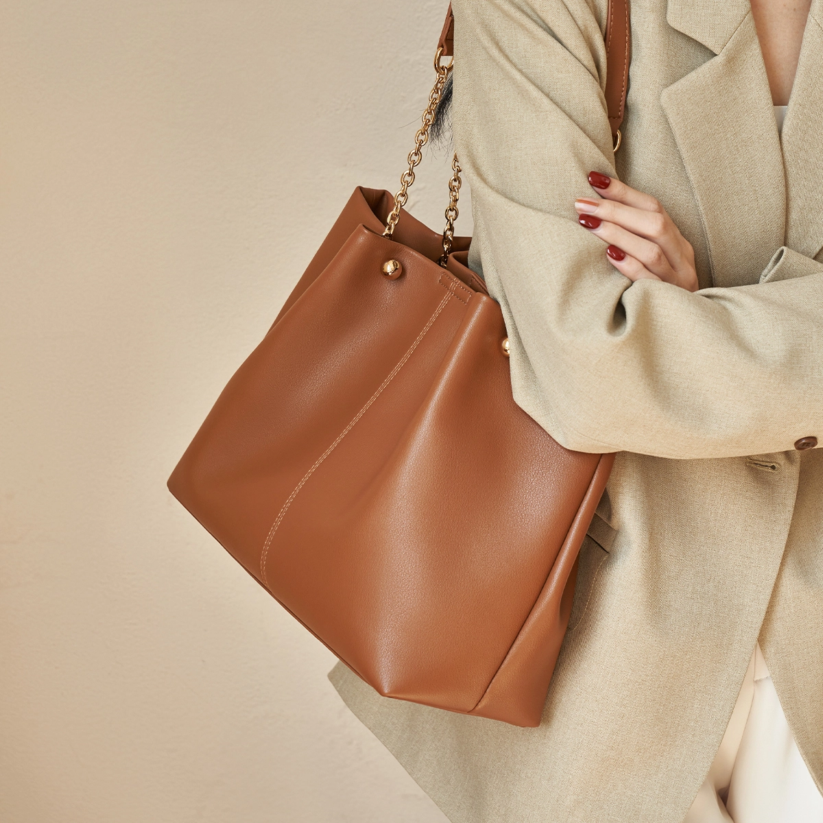 AOKANG Tote