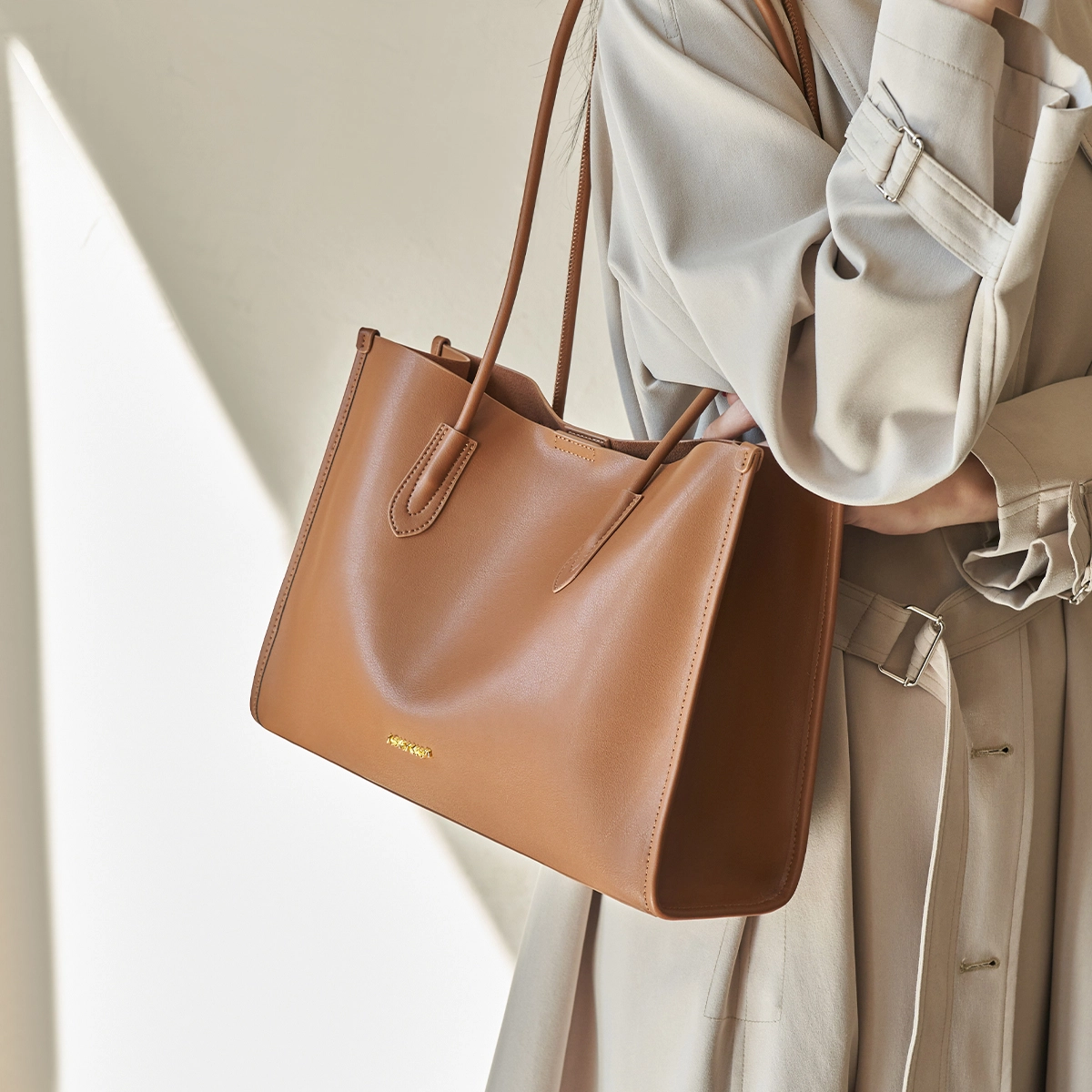 AOKANG Tote