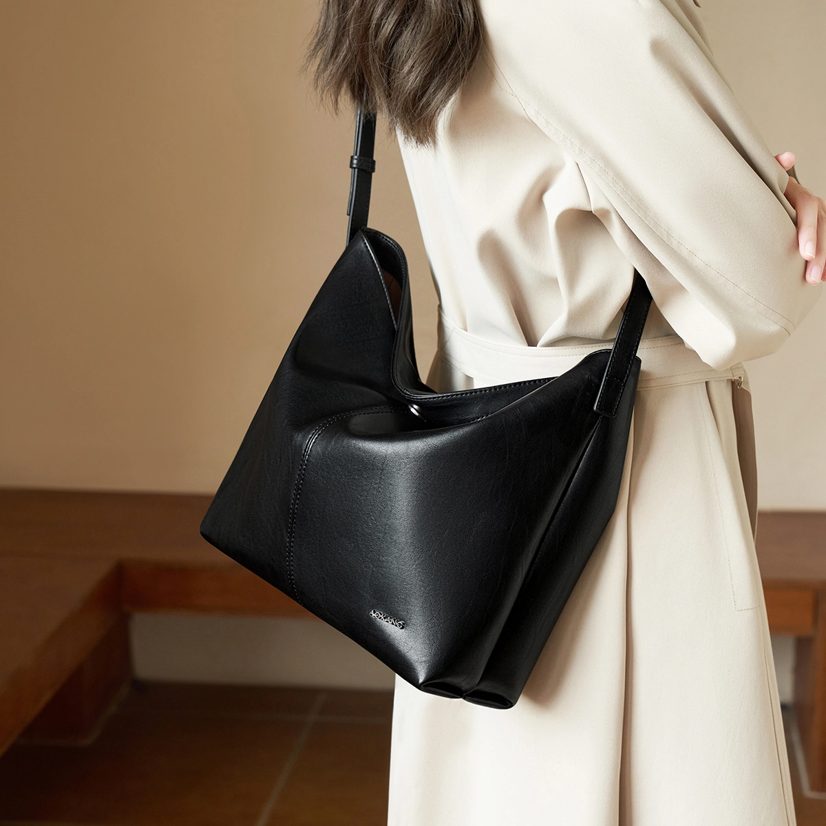AOKANG Tote