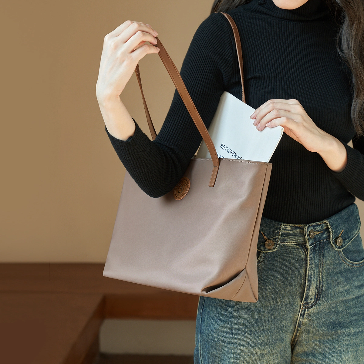 AOKANG Tote
