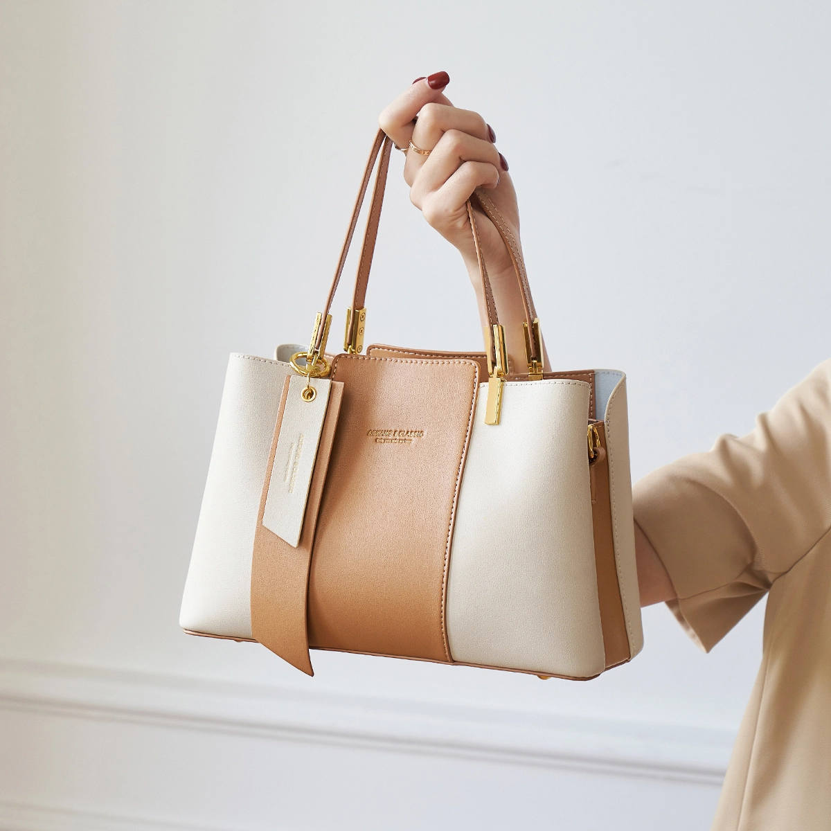 AOKANG Tote