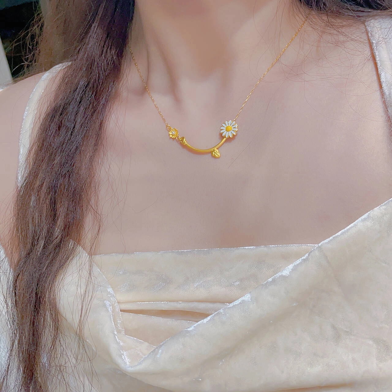 瑞诺 小雏菊太阳花锁骨链 足金 按克计价 黄金项链 女款