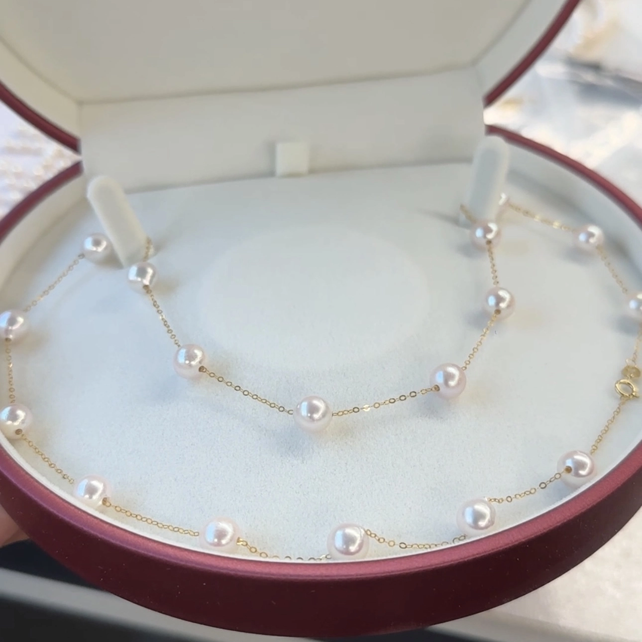 Akoya18K