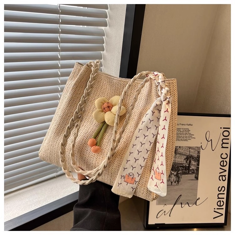 RKM Tote