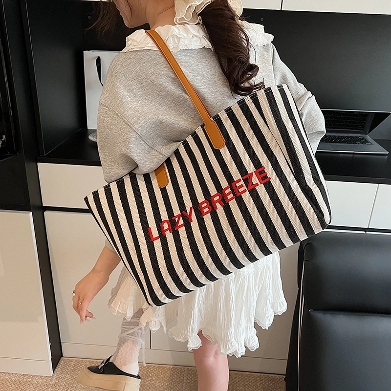 RKM Tote