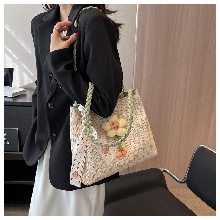 RKM Tote