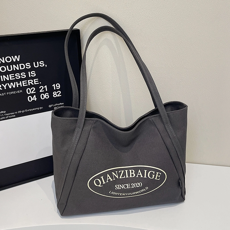 RKM Tote