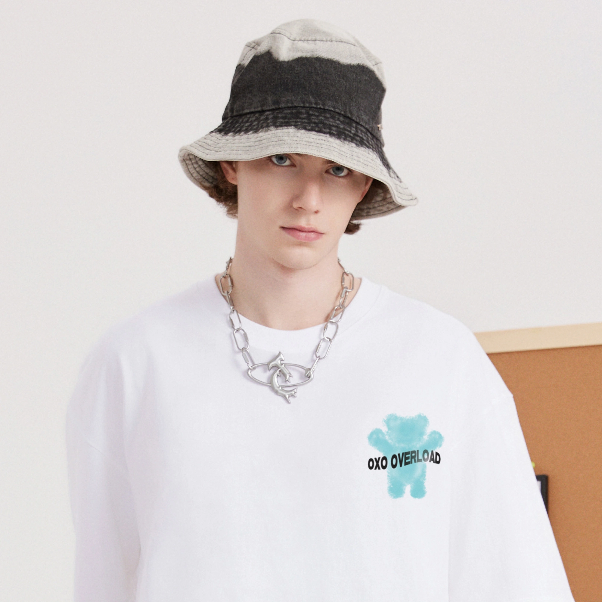 OXO OVERLOAD logoT