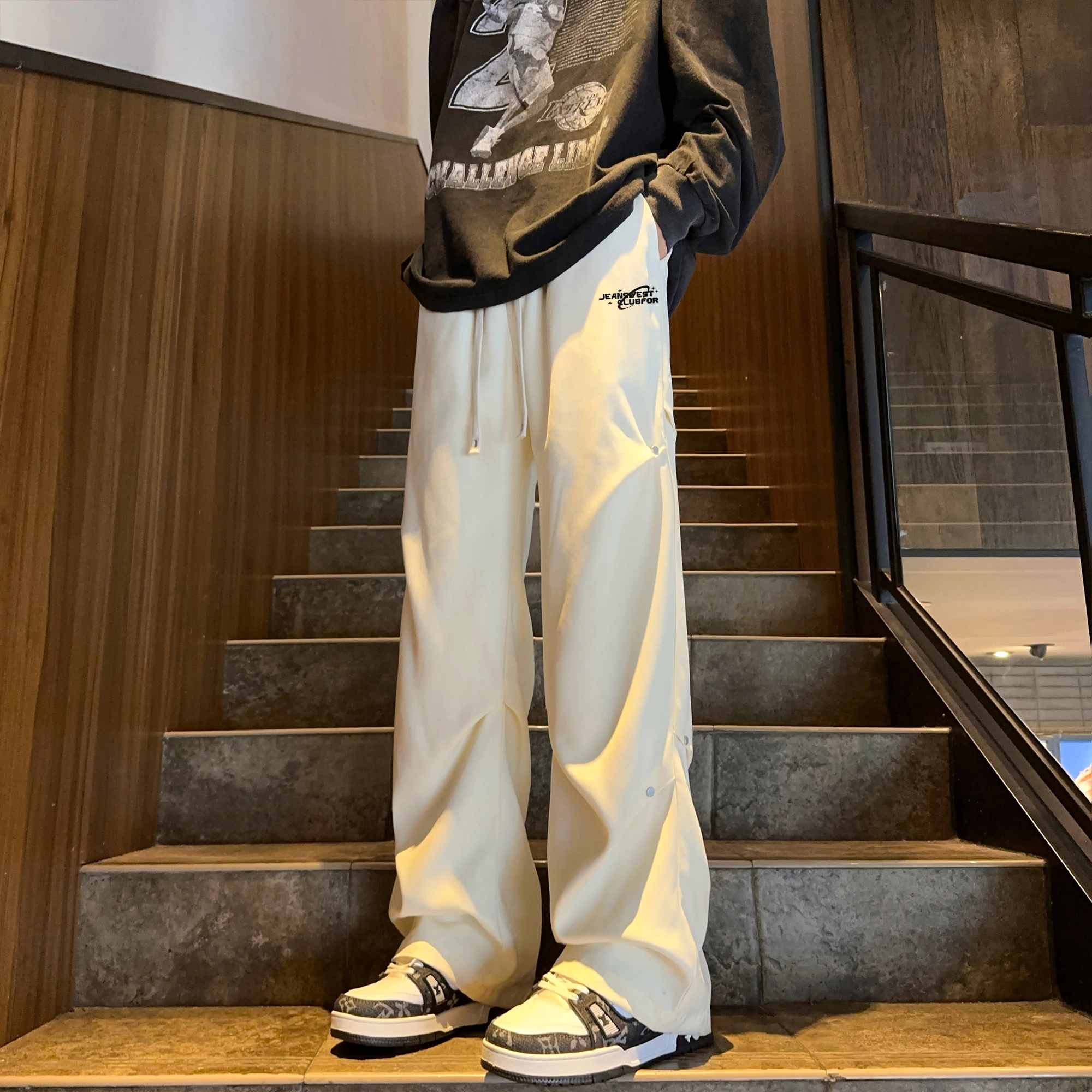 JEANSWEST CLUB