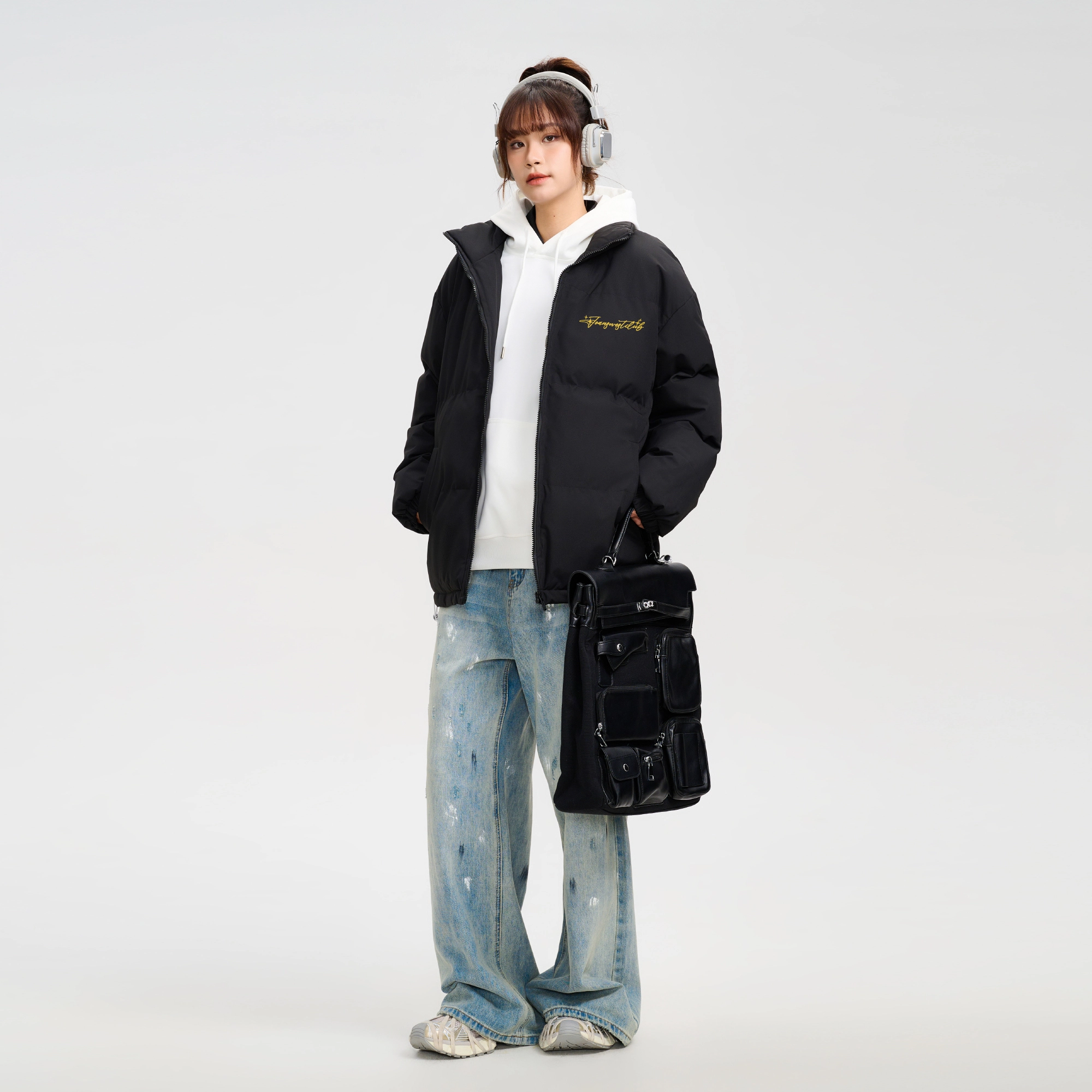JEANSWEST CLUB