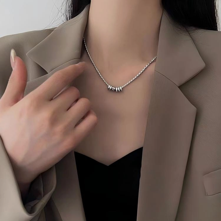 好银坊 <闪钻圆环吊坠> 小蛮腰超闪冷淡风 轻奢百搭气质锁骨链 小众设计 钛钢 项链 男女同款情侣款