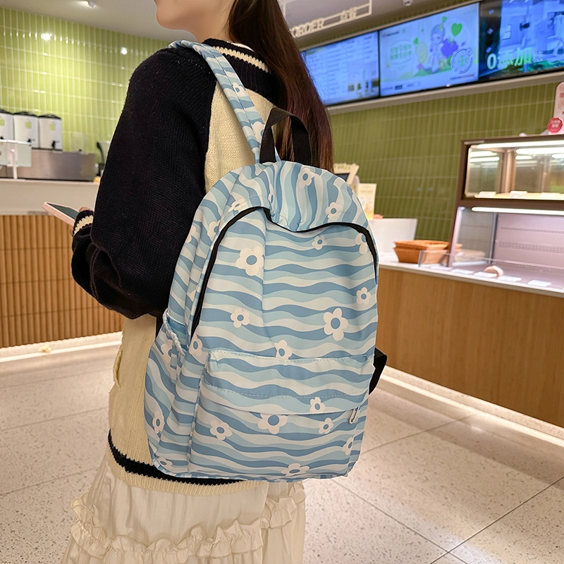 泰迪珍藏 小众设计感日系水波纹碎花 尼龙 双肩包 女款 多色