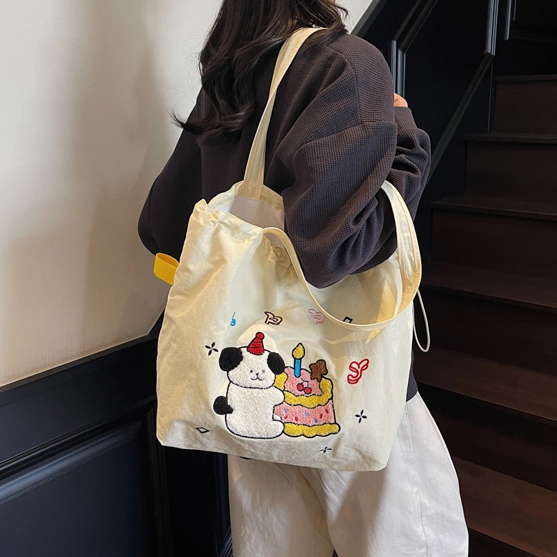 泰迪珍藏 小众设计时尚可爱通勤包托特包 布 单肩包 常规 女款 多色