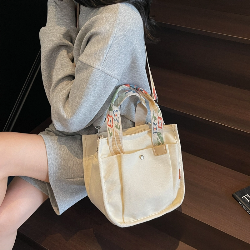 泰迪珍藏 托特包时尚简约百搭 布 单肩斜挎手提包 常规 女款 多色
