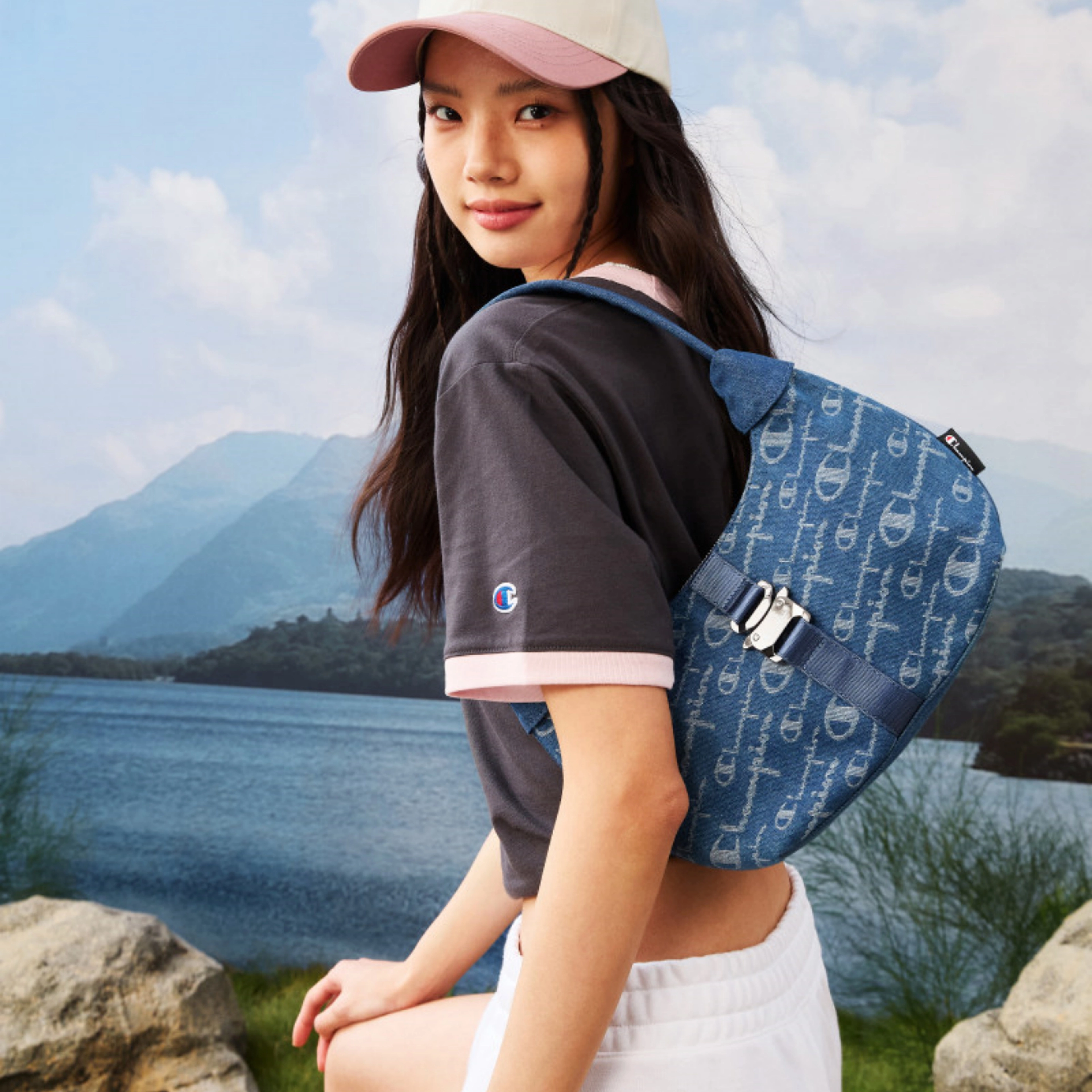 Champion Buckle Mono Shoulder Bag