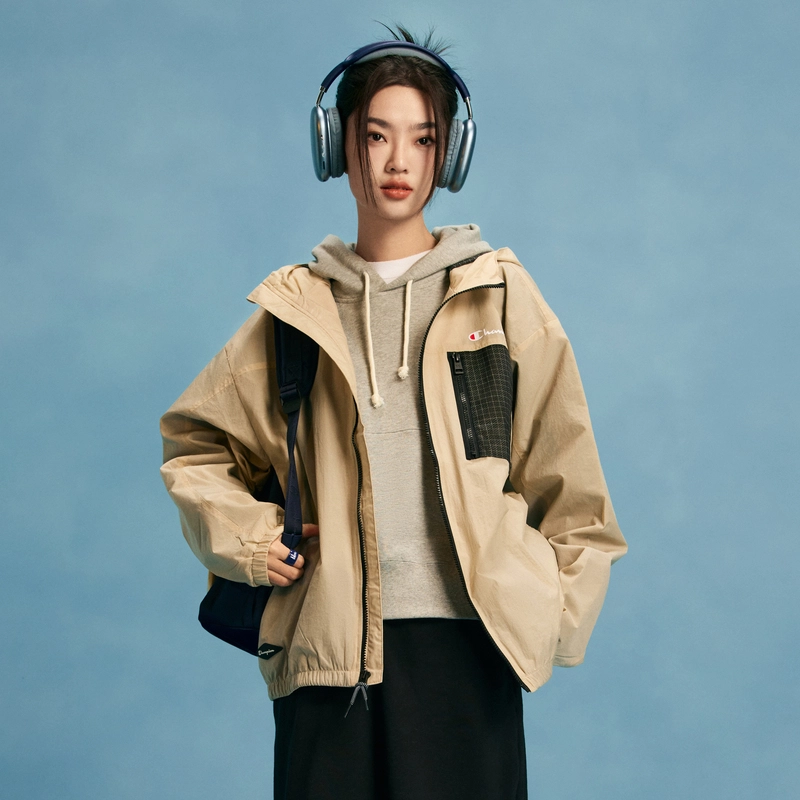 Champion FW22 US Athletics Logo