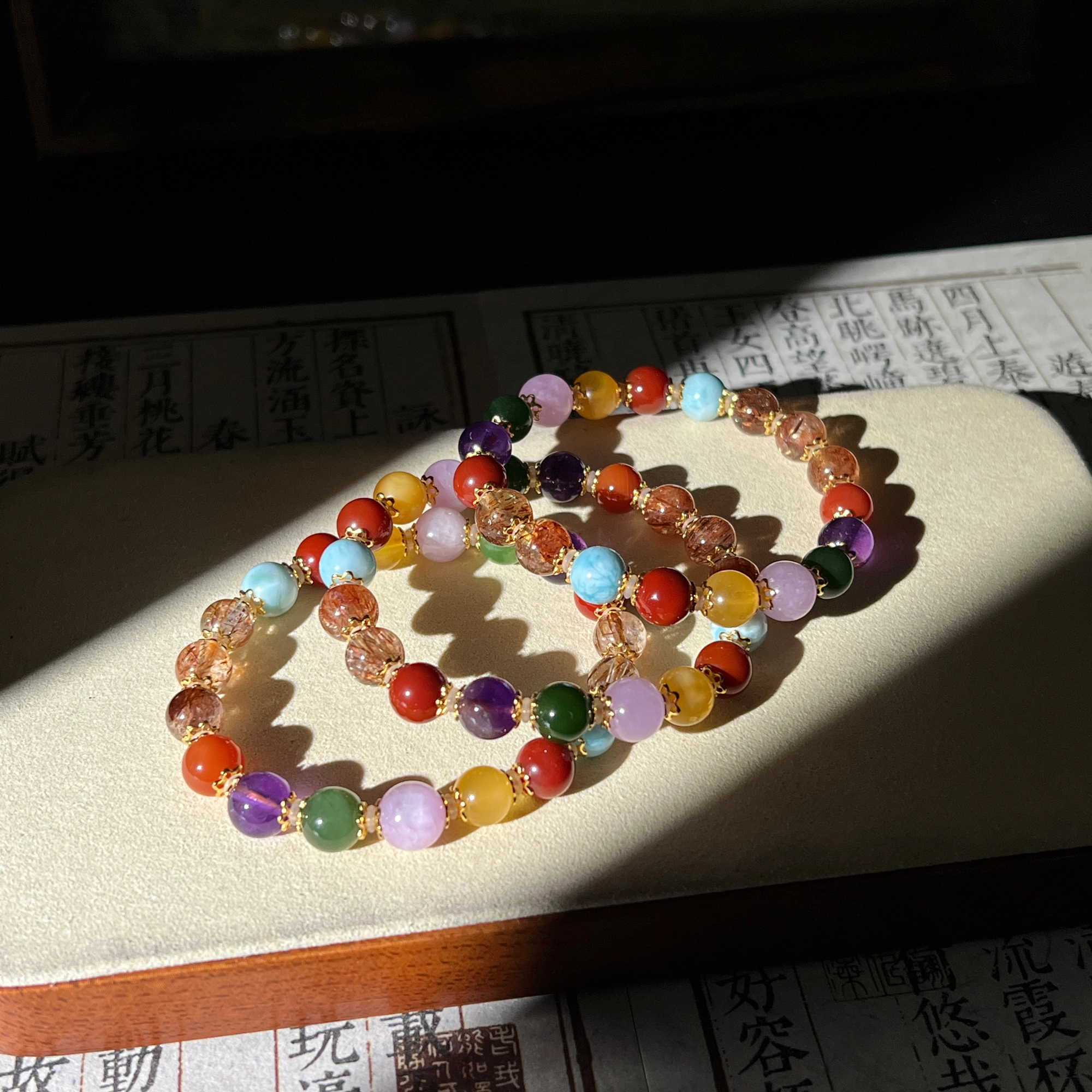【春日幻想】 浮笙梦 多宝多福 新中式国风多巴胺色简约精致小众轻奢高级感设计叠戴招财进宝好运连连日常通勤处理 多色水晶 手串 女款