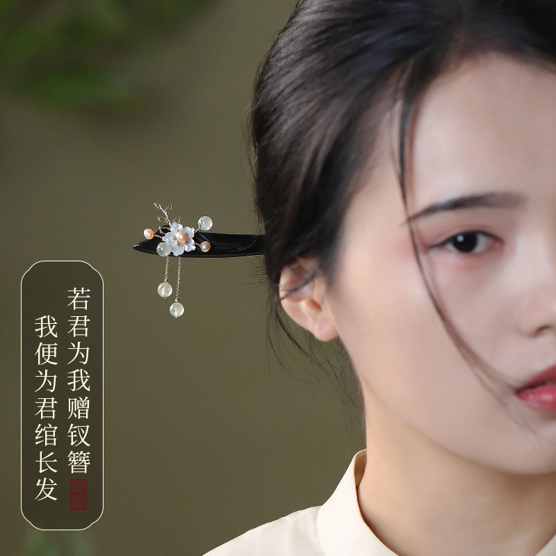 【以东方木韵礼献臻情】 凤凰涅磐 新中式檀木簪子 花朵流苏发钗 小众高级感手工雕刻原创设计#好运 黑檀 发簪 女款
