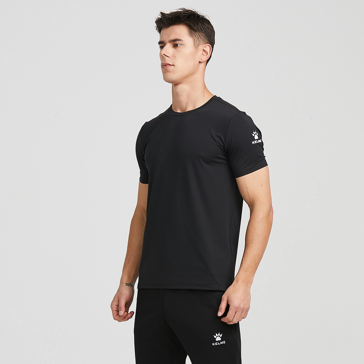 KELME T