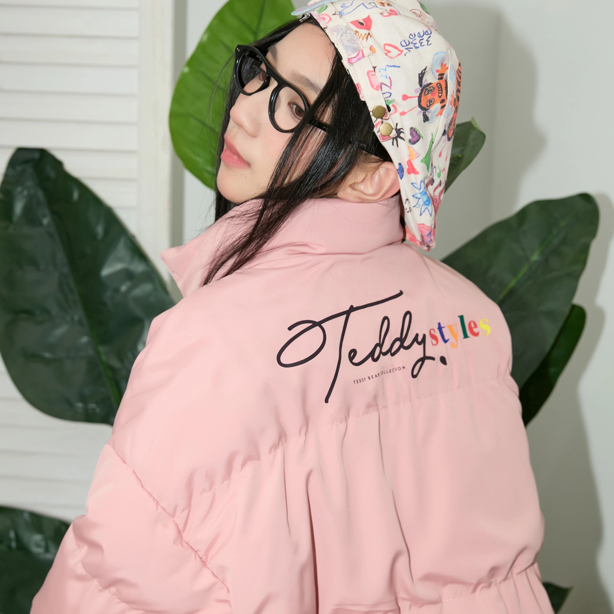 Parisian Teddy Logo