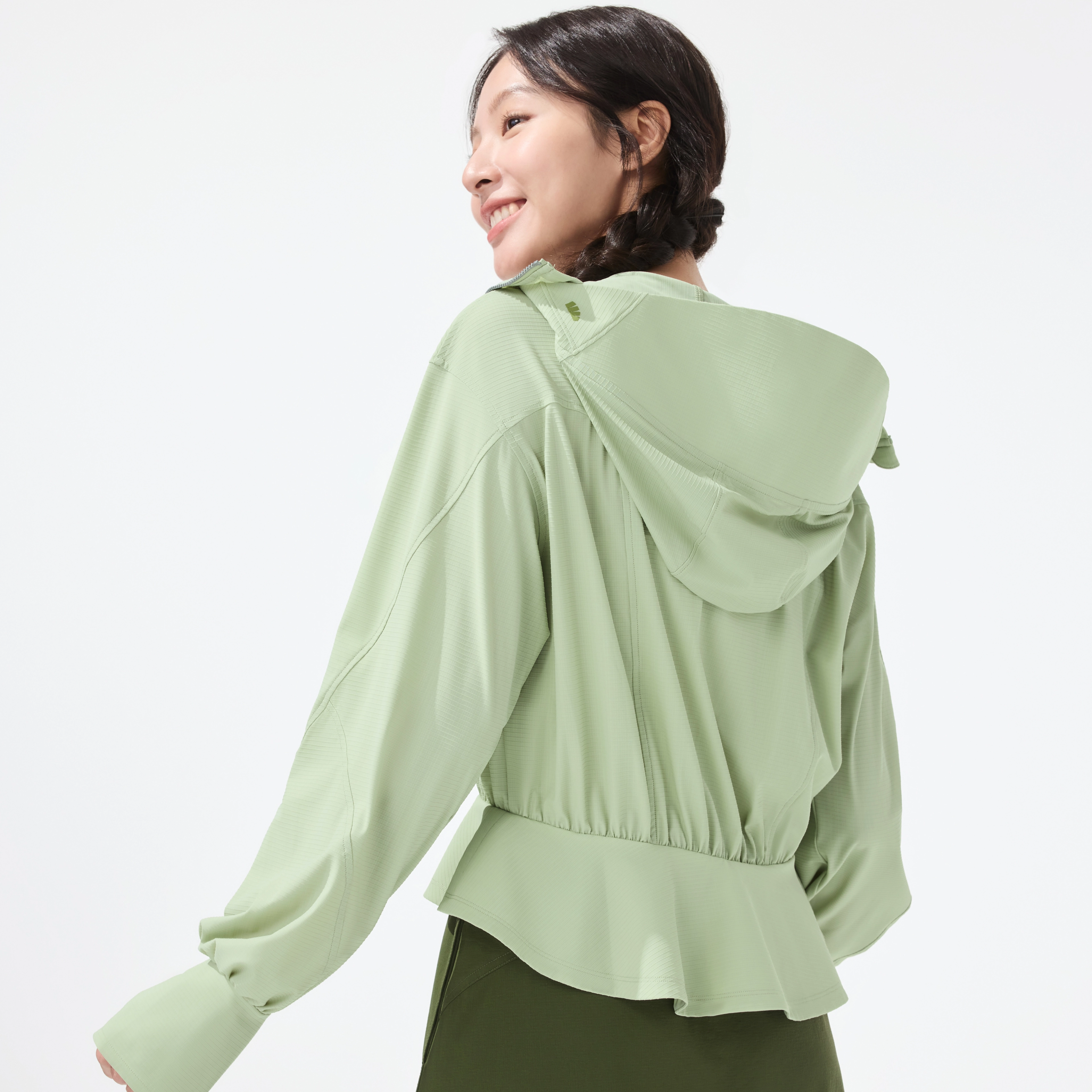 蕉下 凉感透气短款防紫外线荷叶边收腰长袖防晒服 女款