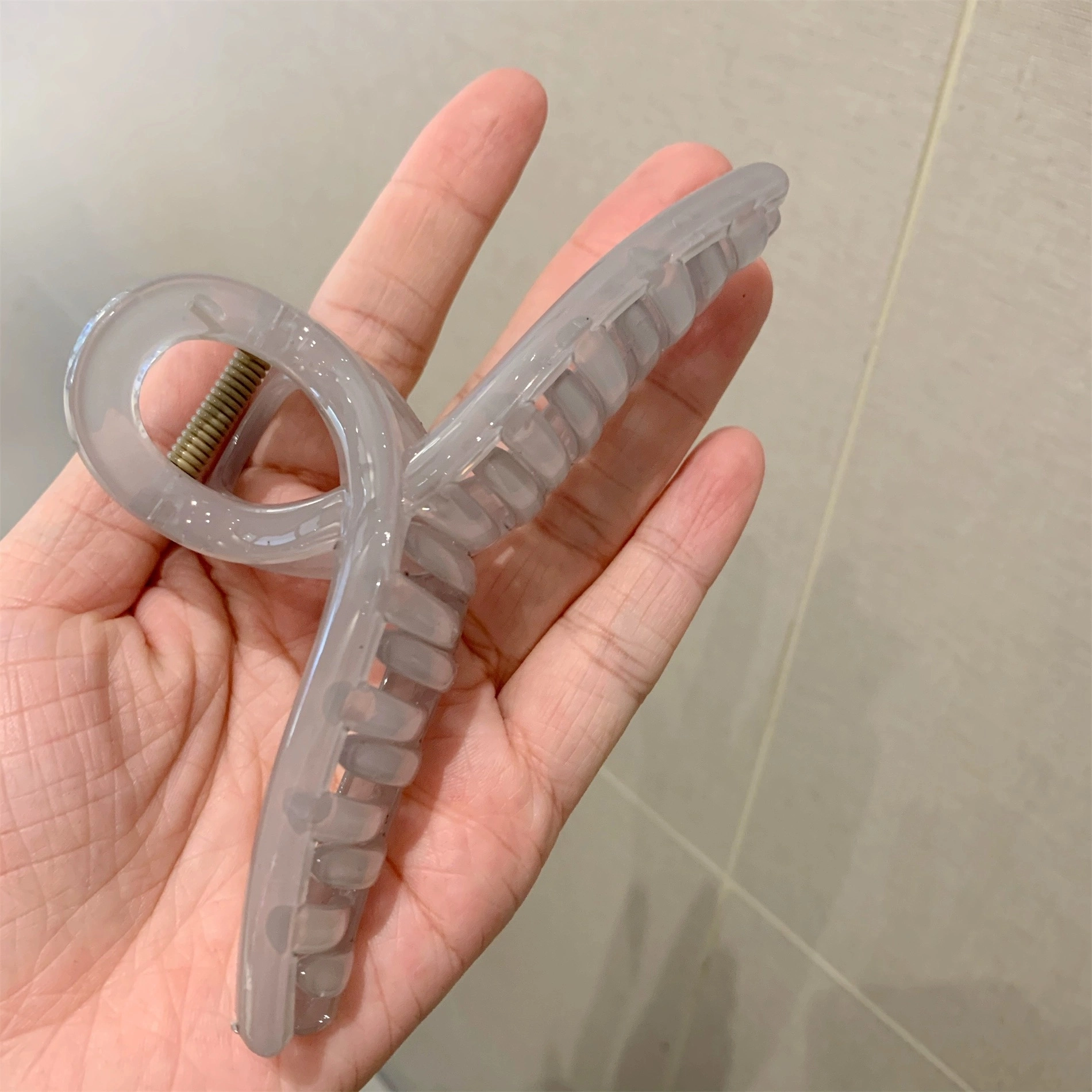 尚先生 发量多彩色高端鲨鱼 发夹 女款