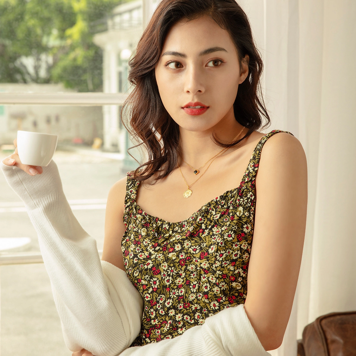 六福珠宝 巨蟹座古币 足金 计价金 黄金吊坠 女款
