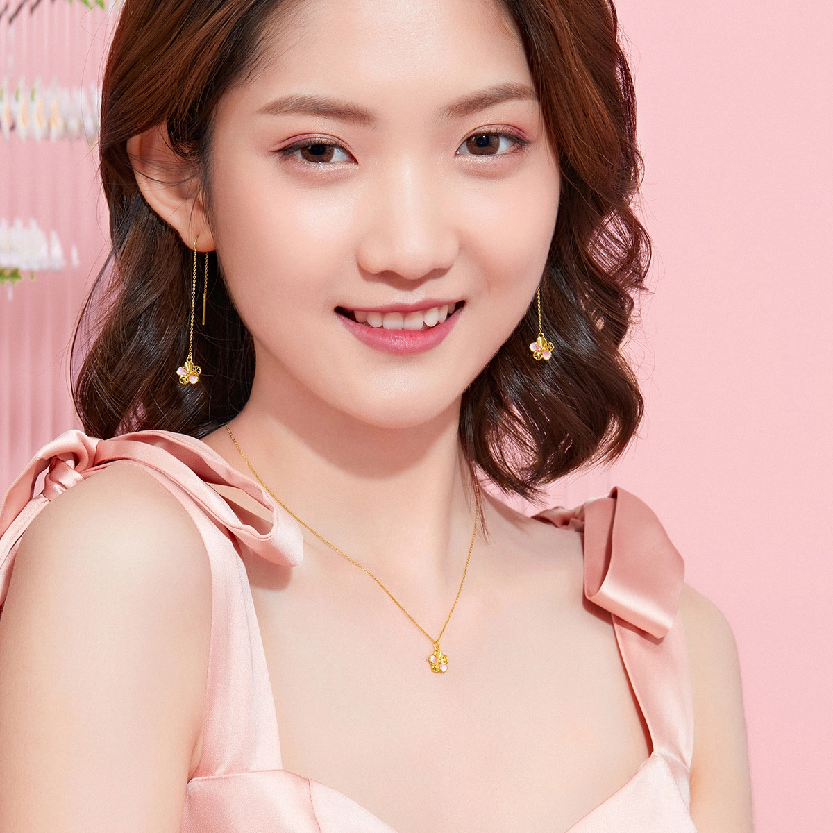 六福珠宝  桃花  吊坠 套链 含延长链 重金版 足金 按克计价 黄金项链 女款