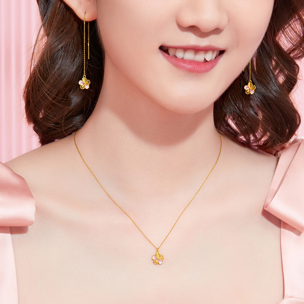 六福珠宝  桃花  吊坠 套链 含延长链 重金版 足金 按克计价 黄金项链 女款