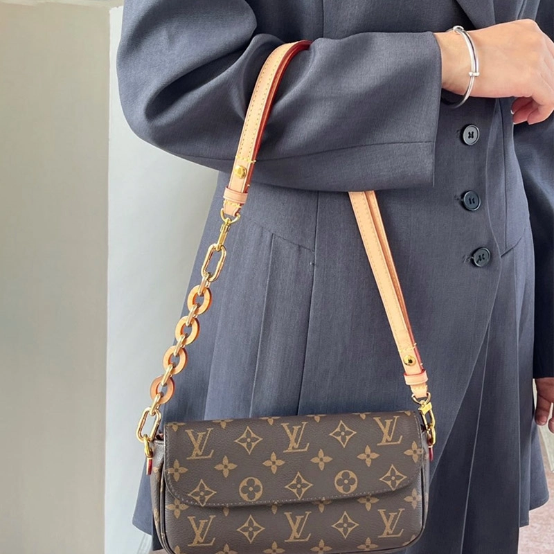 lv ivy