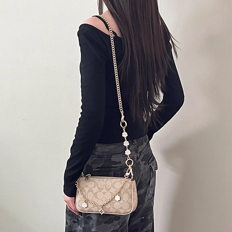 nolita 19coach